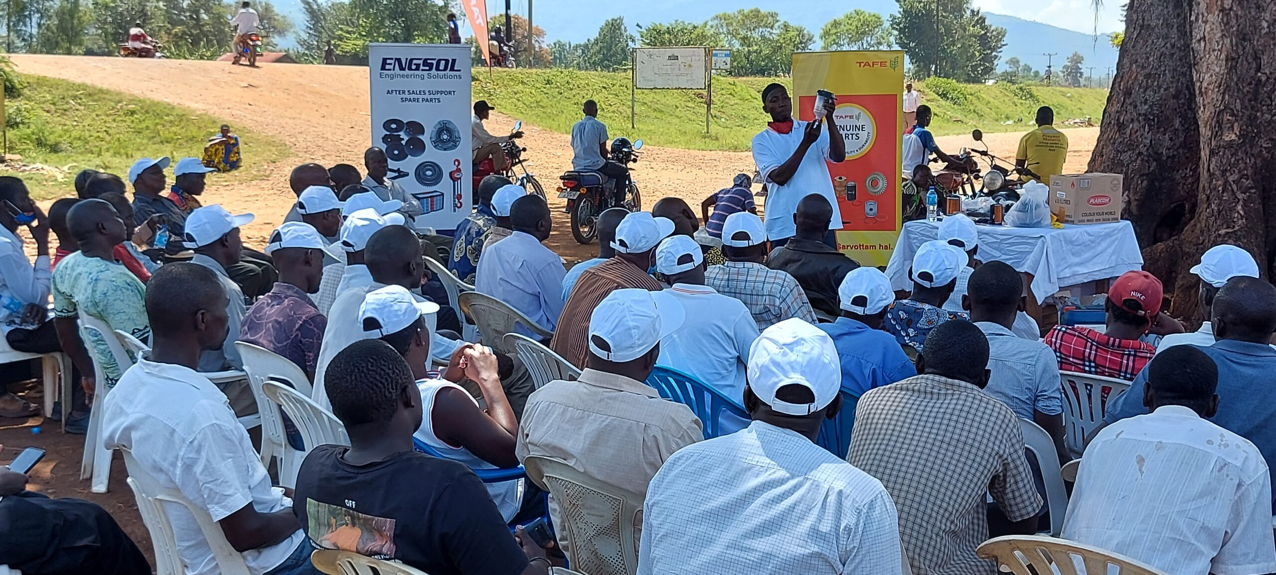 Farmers, Operators Receive Technical Product Training